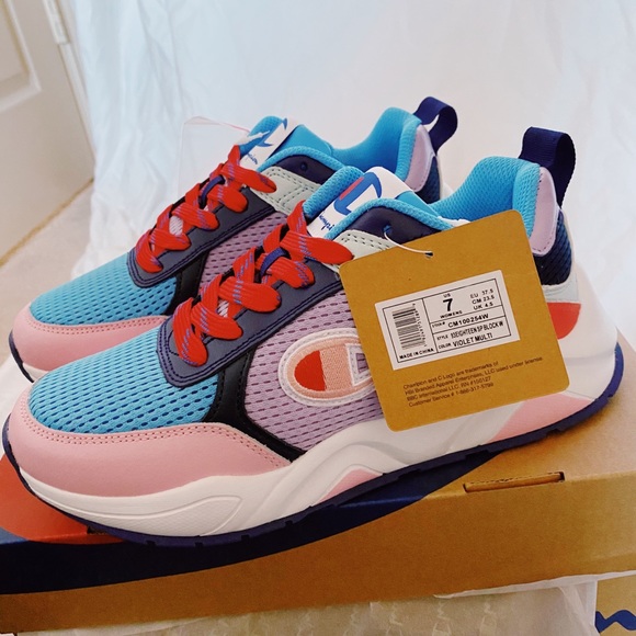 NWB Champion 93Eighteen Brand new with box - Picture 7 of 8